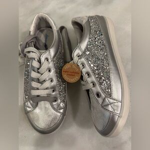 Hanna Andersson Kids Else Girls Glitter Sneaker Girls Size 4 - NWT